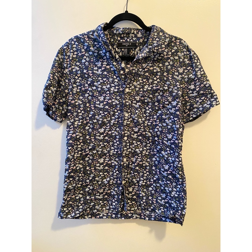 F21 FLORAL BUTTON DOWN SHIRT SZ S